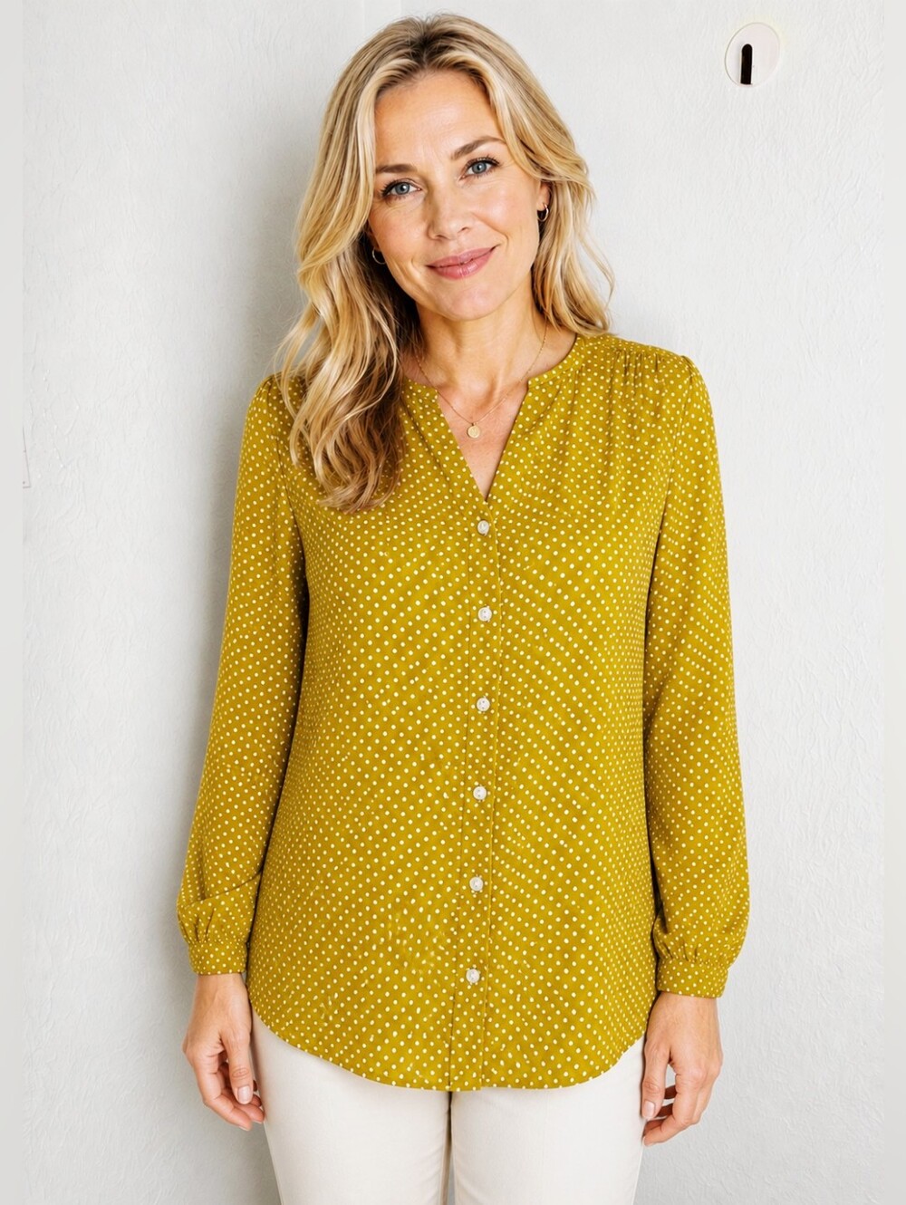 Van Heusen Gold & White Polka Dot Button-Front Blouse, Size Medium